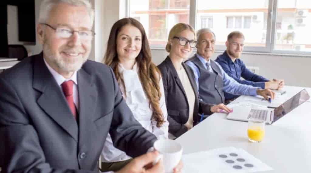 ฝ่ายบริหาร